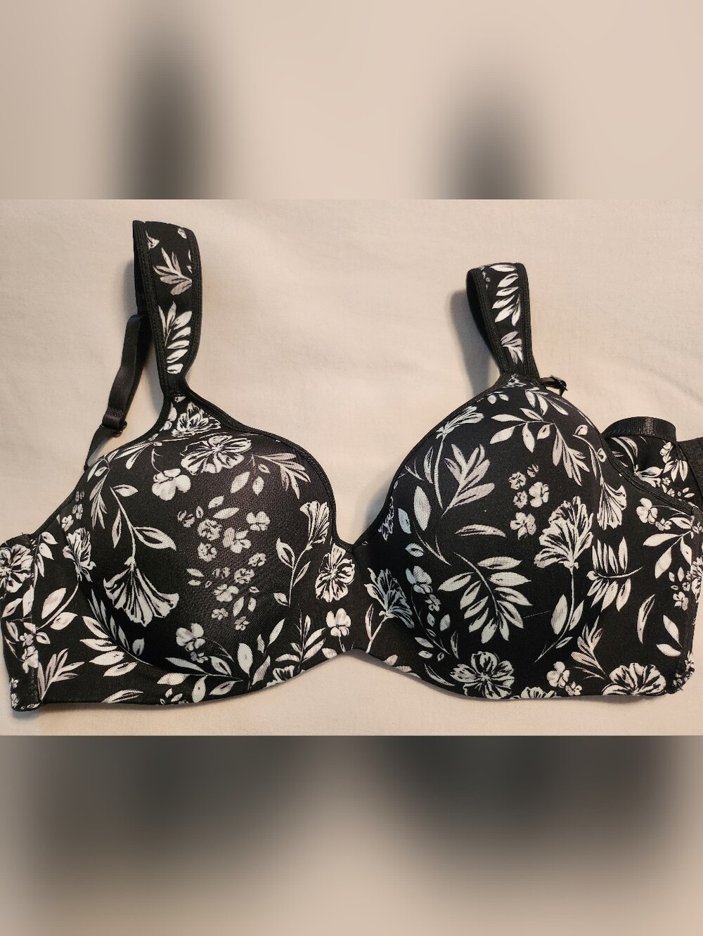 Delta Burke Black Bra with White Floral Print